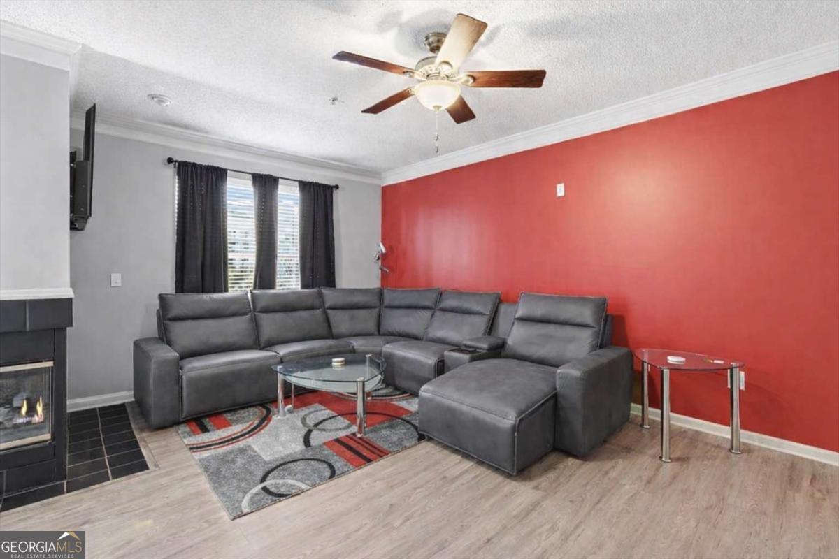 10 Perimeter Summit BR NE 2312