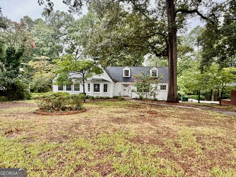 Photo of 3439 Old Jonesboro Road, Hapeville, GA 30354 (MLS # 10581876)