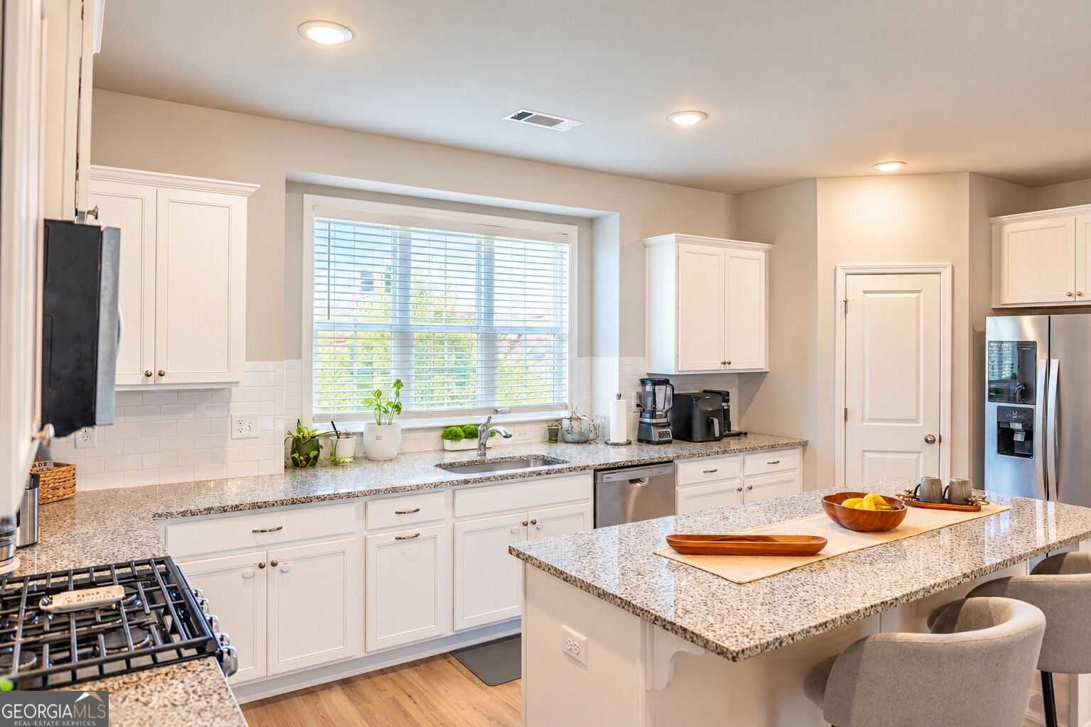 1576 Gin Blossom Circle