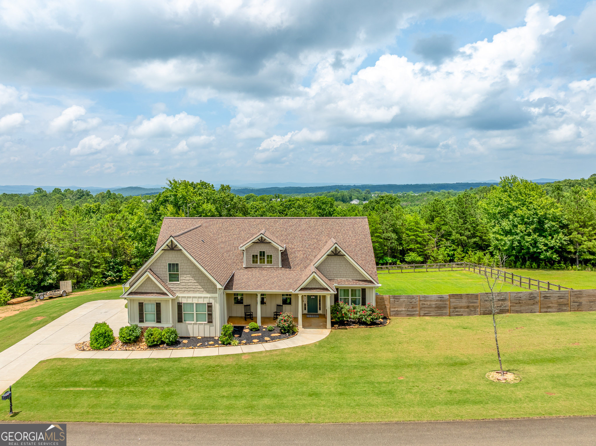 415 Stoneledge RD