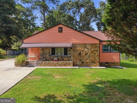 Photo of 318 Greenwood Avenue NW, Rome, GA 30165 (MLS # 10795156)