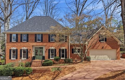 5 Downshire CIR Decatur GA 30033