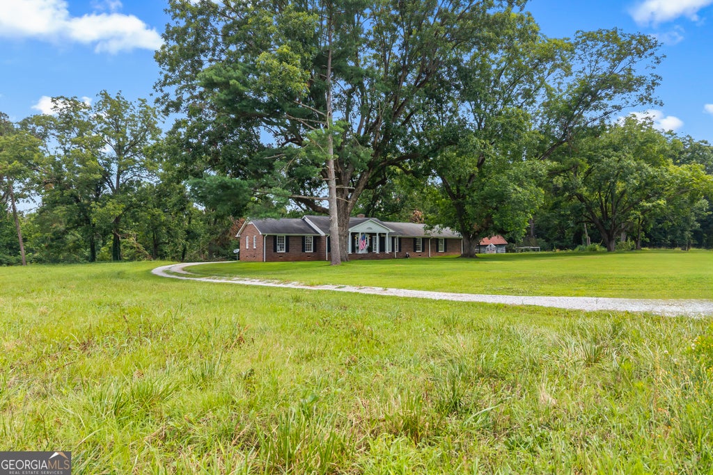 Photo of 16530 Highway 59, Carnesville, GA 30521 (MLS # 10808461)
