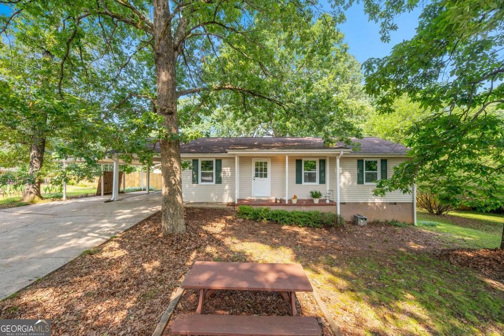 Photo of 245 Amanda Court, Stockbridge, GA 30281 (MLS # 10701456)