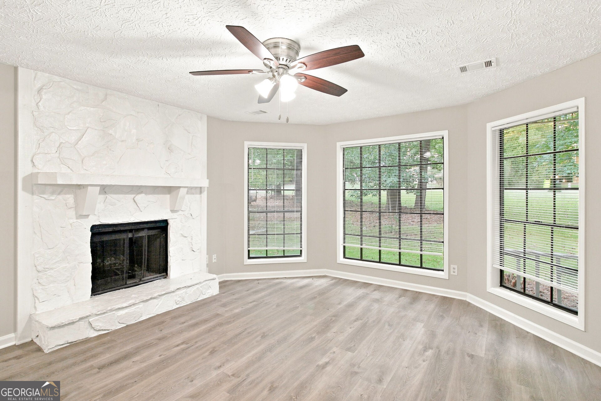 135 N Creek TRL