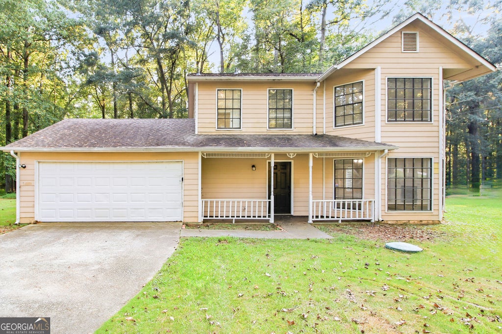 Photo of 135 N Creek Trail, Jonesboro, GA 30238 (MLS # 10849406)