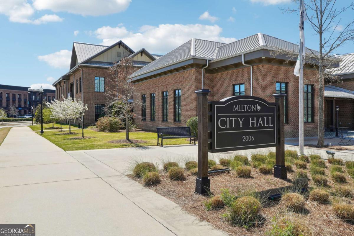 Crabapple Crossing - Residential