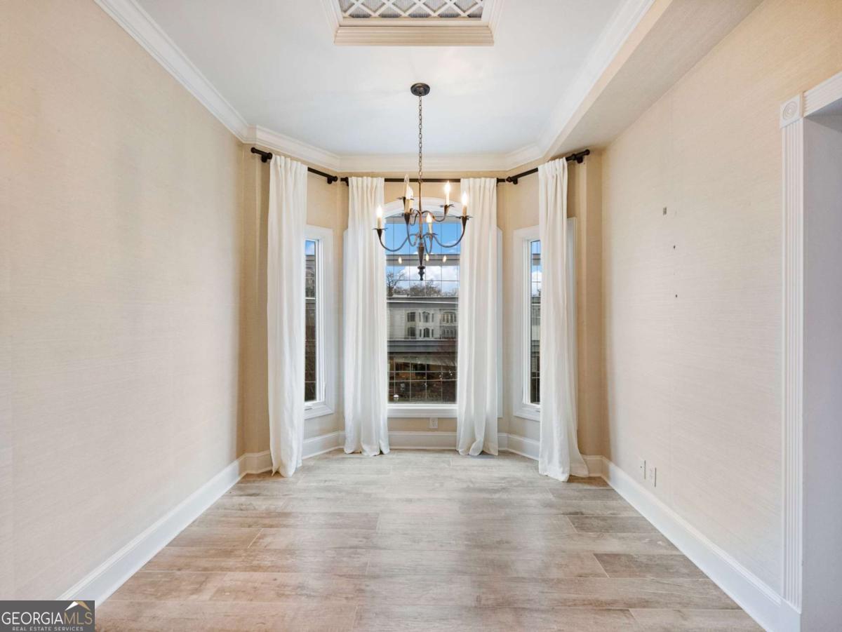 3636 Peachtree RD NE 405