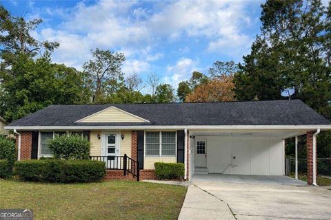 Photo of 907 Euclid Avenue, Waycross, GA 31501 (MLS # 10675202)