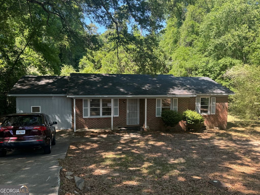 Photo of 4300 Essex Road, Macon, GA 31206 (MLS # 10762875)
