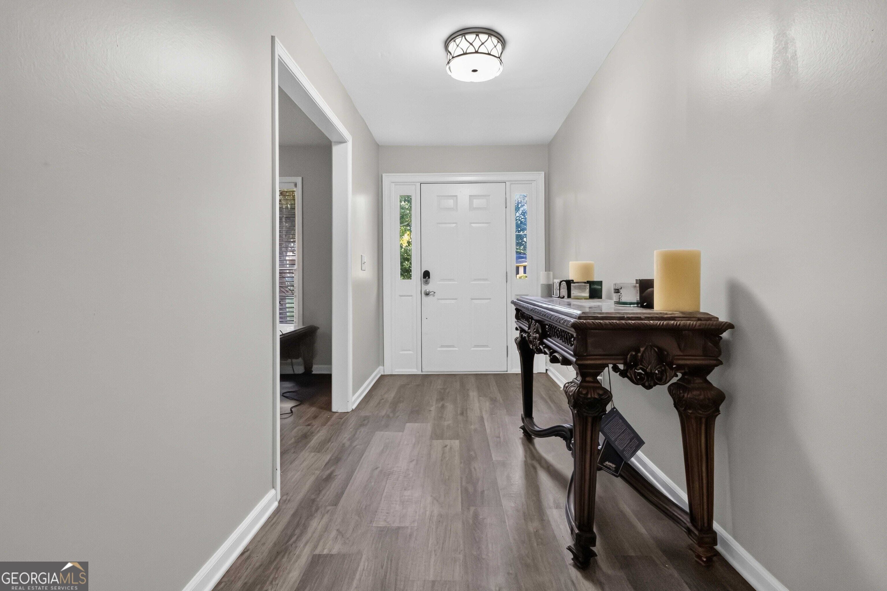 4866 Jennifer LN