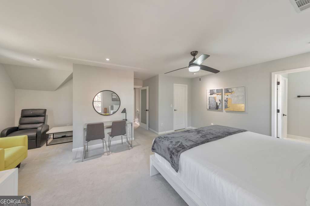 Signal Hill - Residential