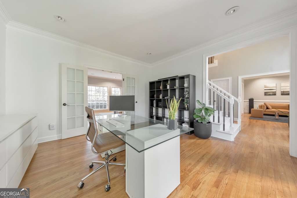 Signal Hill - Residential