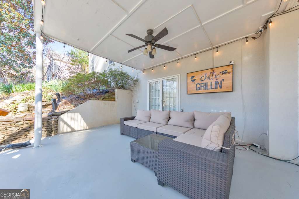 Signal Hill - Residential