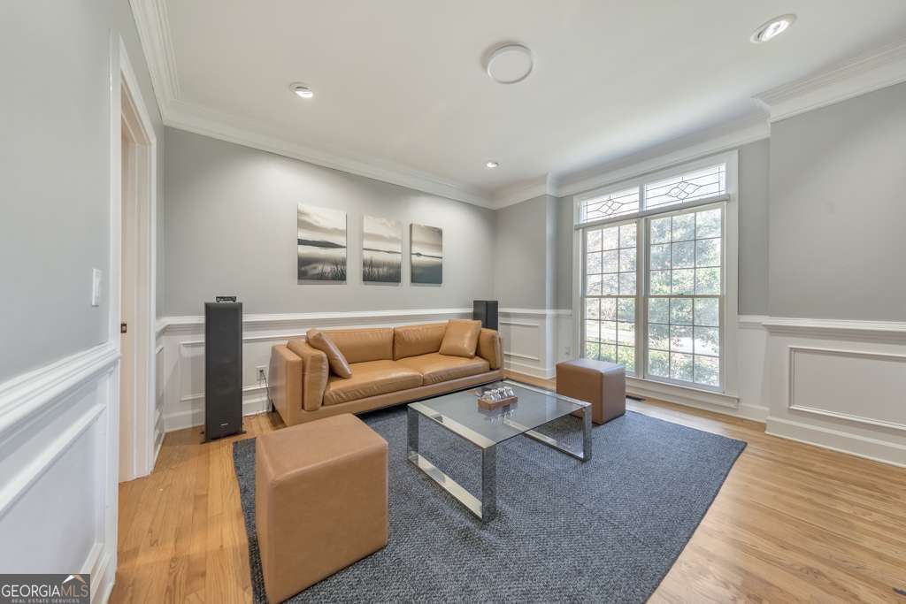 Signal Hill - Residential