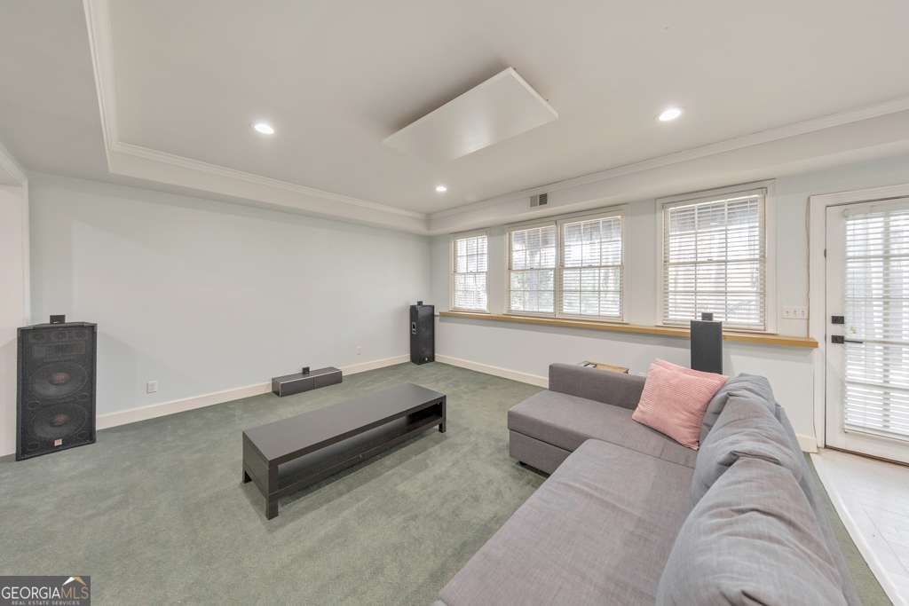 Signal Hill - Residential