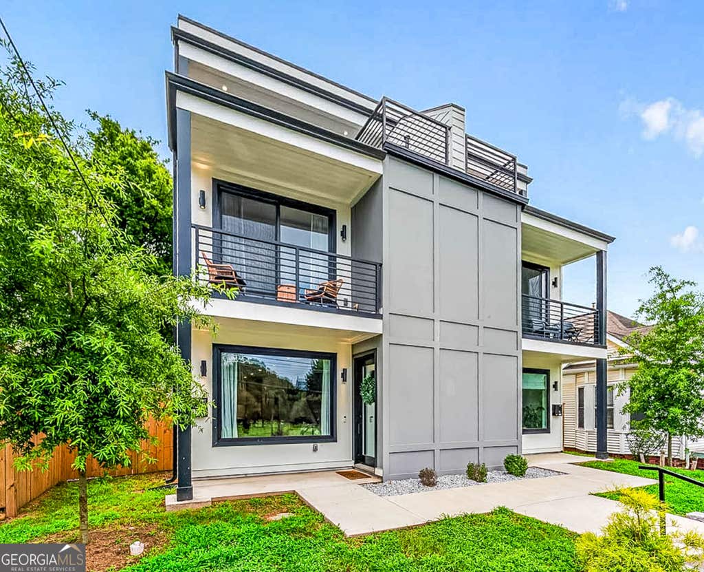 Photo of 337 Pine Street NE #B, Atlanta, GA 30308 (MLS # 10824266)