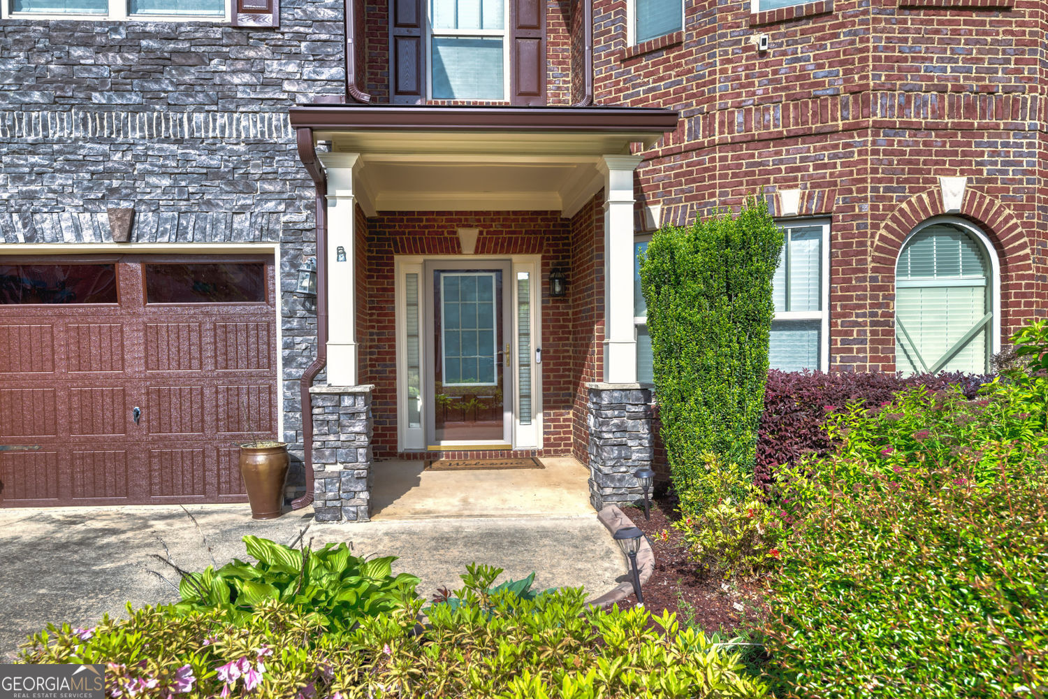 3642 Lake Estates WAY