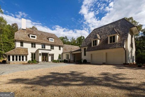 8350 Farmette BND Chattahoochee Hills GA 30268