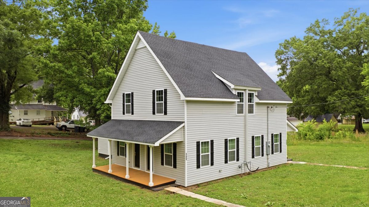 305 Grove AVE SE