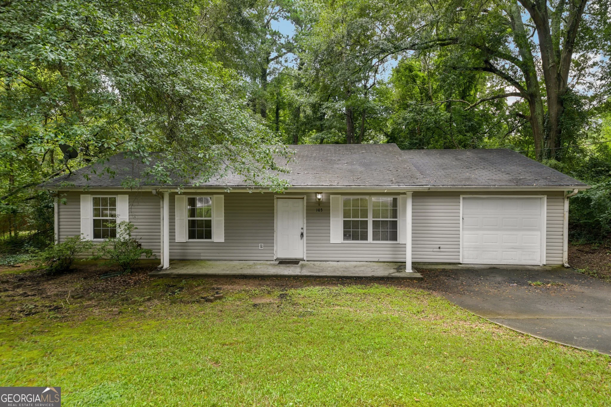 103 N Circle Drive