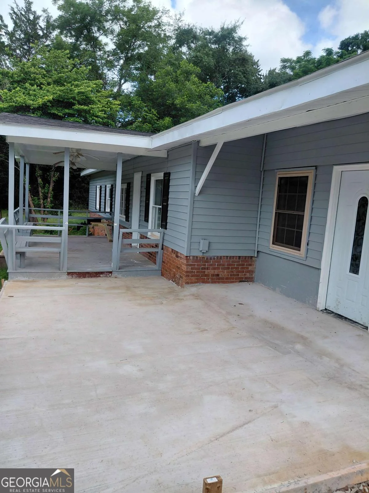 107 Brookview Drive