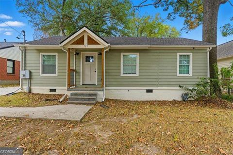 749 Bonnie Brae AVE SW Atlanta GA 30310