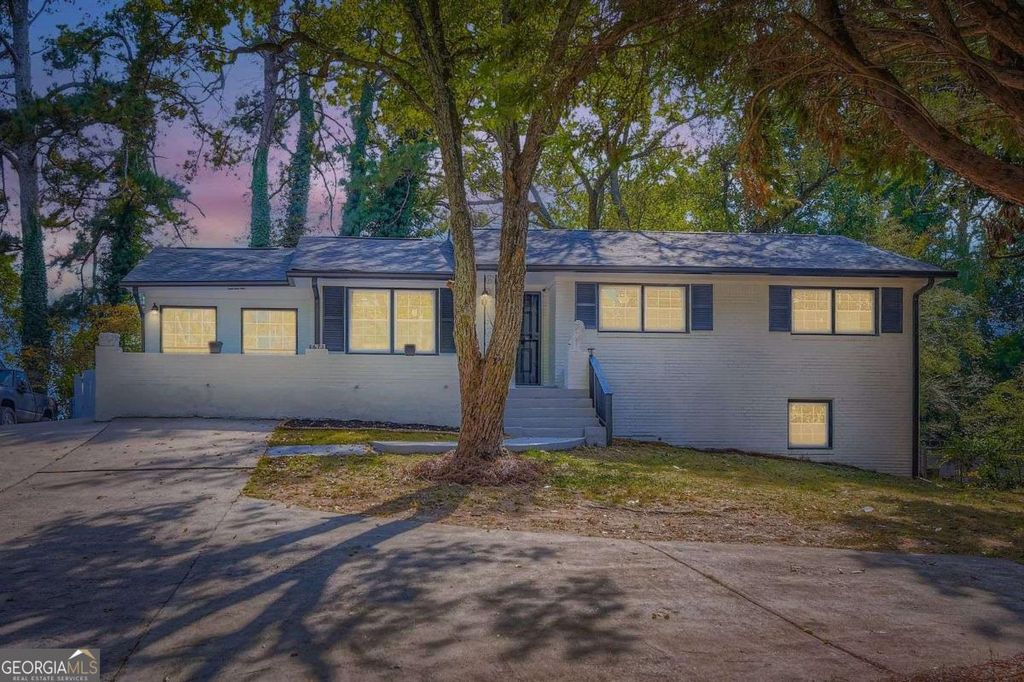 Photo of 1671 Lamont Avenue, Conley, GA 30288 (MLS # 10629724)