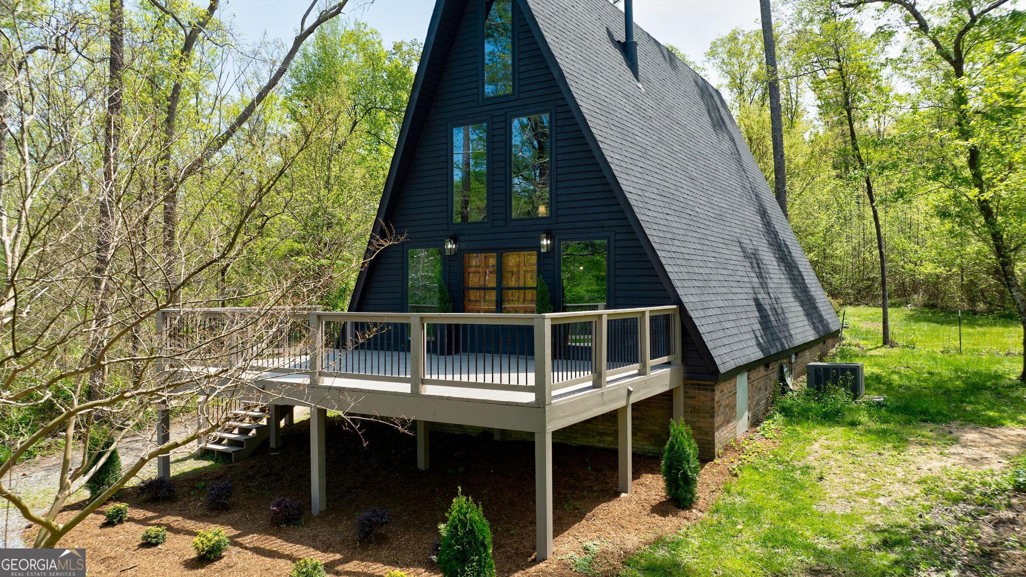 Cohutta, Georgia 30710, United States, 3 Bedrooms Bedrooms, ,2 BathroomsBathrooms,Residential,Active,92580