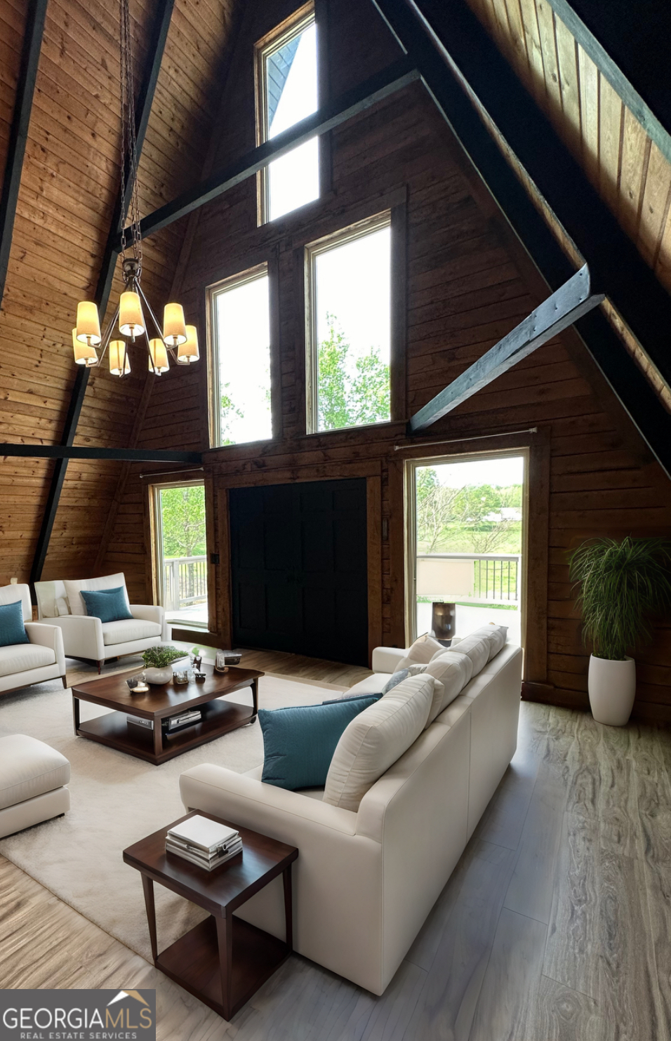 Cohutta, Georgia 30710, United States, 3 Bedrooms Bedrooms, ,2 BathroomsBathrooms,Residential,Active,92580