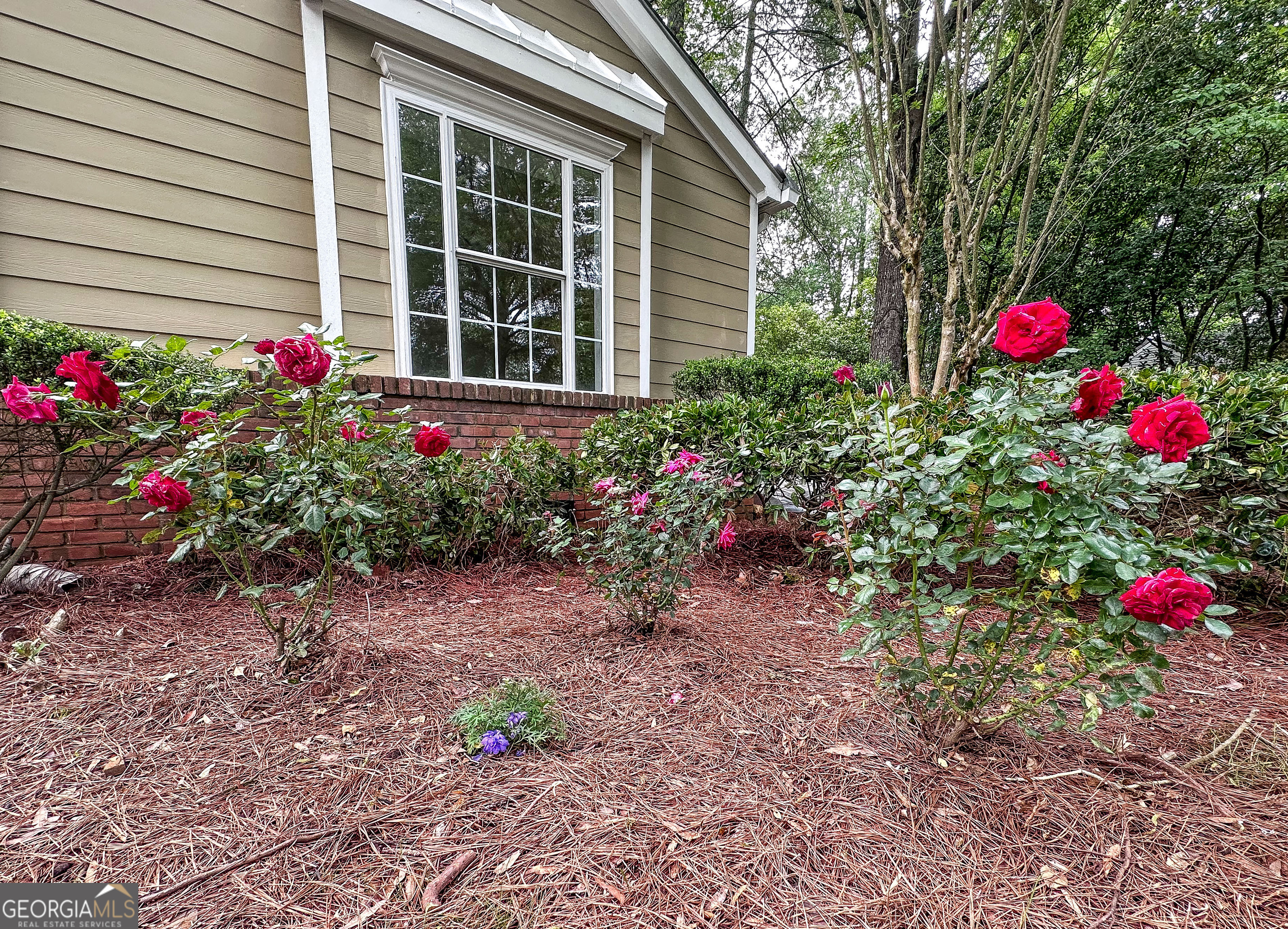 2160 Towne Manor DR NW