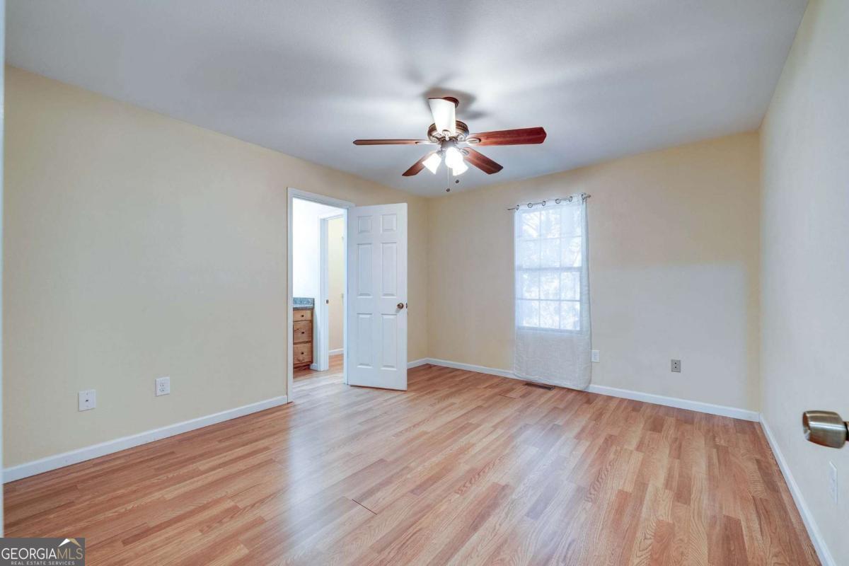 426 Austin ST