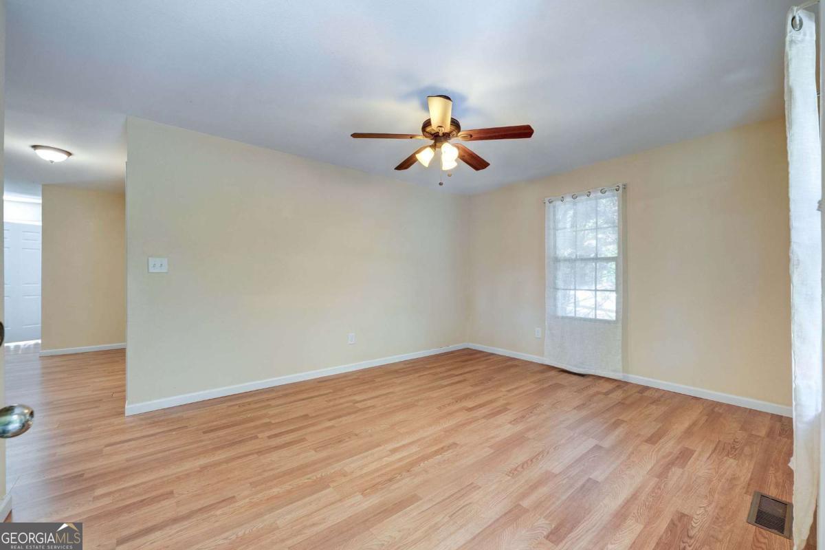 426 Austin ST