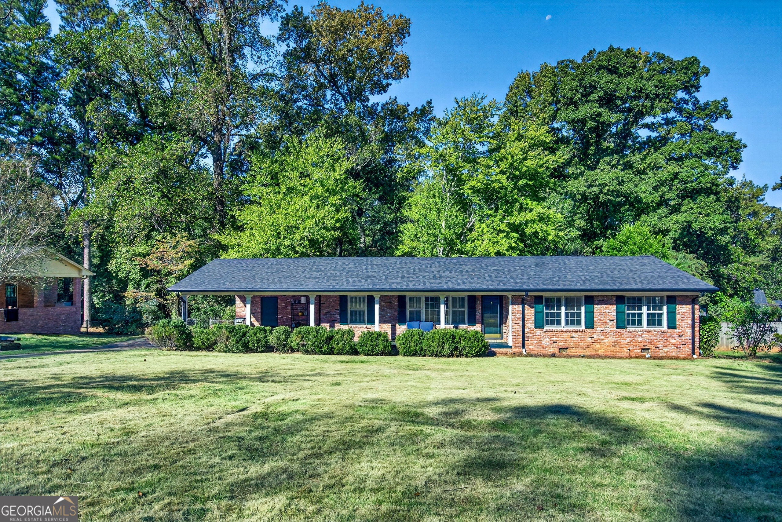 219 Westwood DR