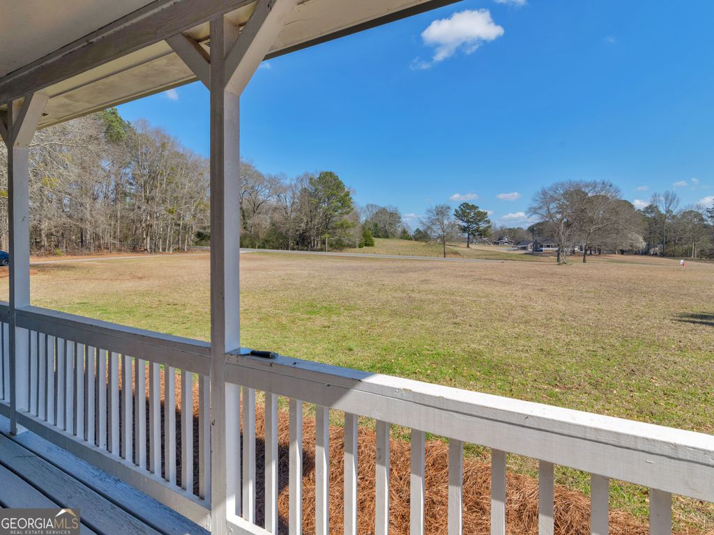 Photo of 395 Country Kitchen Road, Barnesville, GA 30204 (MLS # 10705621)