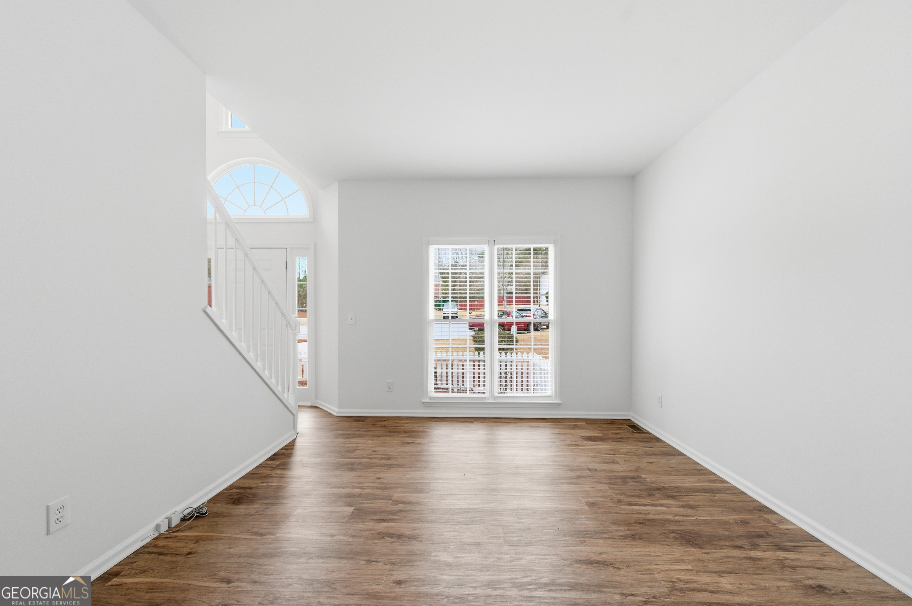 3925 Charlemagne WAY SW