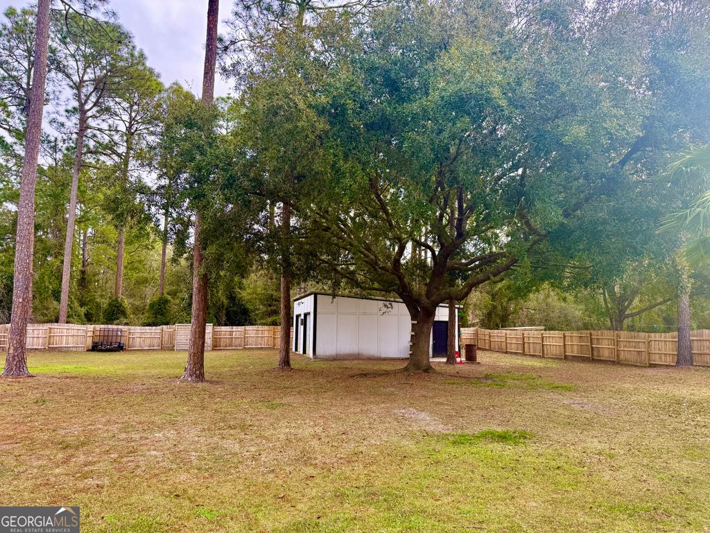 listing image 24
