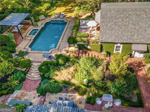 Photo of 4224 E Conway Drive NW, Atlanta, GA 30327 (MLS # 10644979)