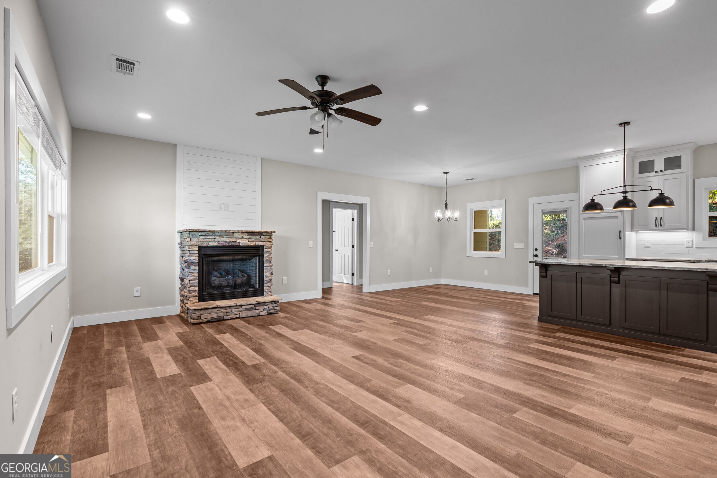 158 Oxford TRL