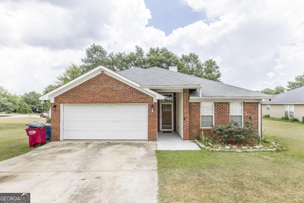 Finally, a one level home with 4 bedrooms and 2 baths! Look no further you have found the ideal one level home that offers space, openness and great curb appeal. Owner's take pride in their home with a new roof in 2022 and new HVAC system 2021. All you have to do is move in and make it your own. It is located near YKK, Geico and Hwy 16. Don't let this one pass you by, it won't last long. Call today to schedule a viewing.