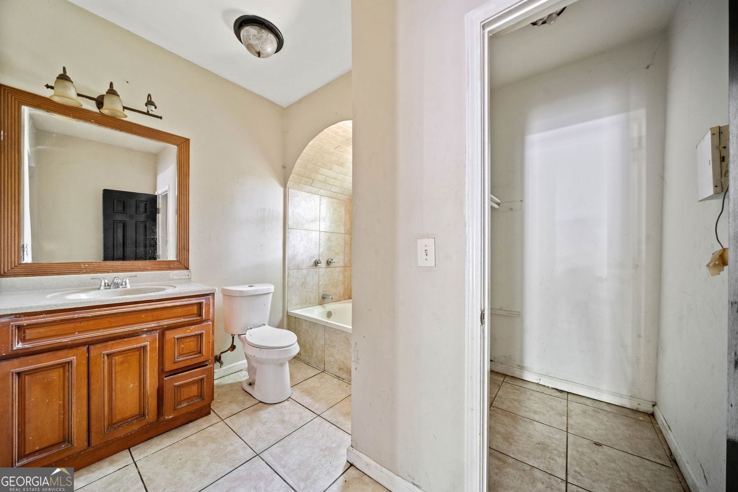 Atlanta, Georgia 30314, United States, 3 Bedrooms Bedrooms, ,2 BathroomsBathrooms,Residential,Active,123687