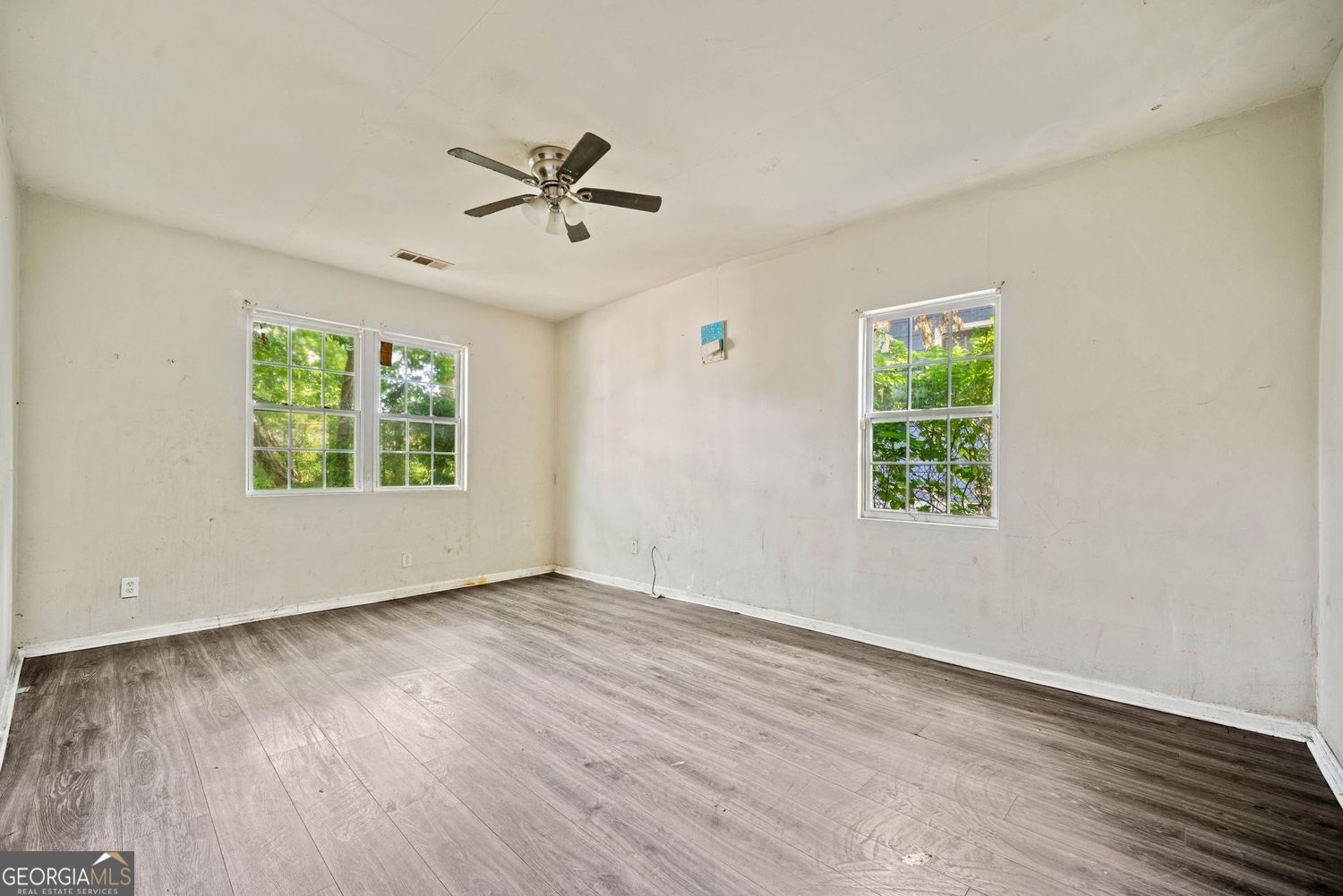 Atlanta, Georgia 30314, United States, 3 Bedrooms Bedrooms, ,2 BathroomsBathrooms,Residential,Active,123687