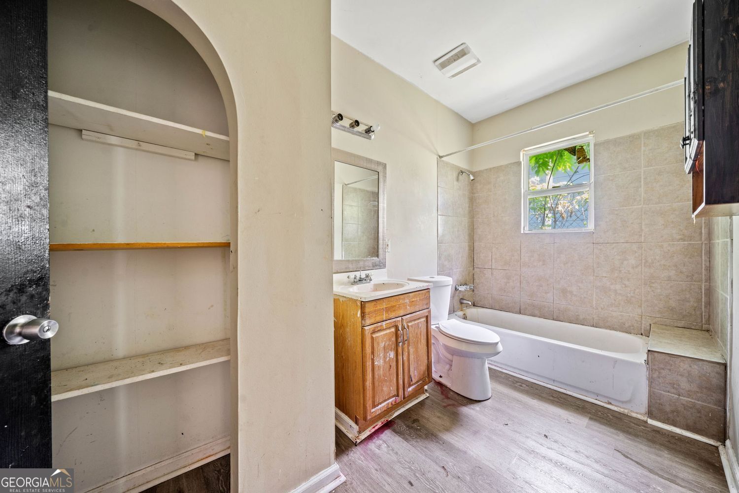 Atlanta, Georgia 30314, United States, 3 Bedrooms Bedrooms, ,2 BathroomsBathrooms,Residential,Active,123687