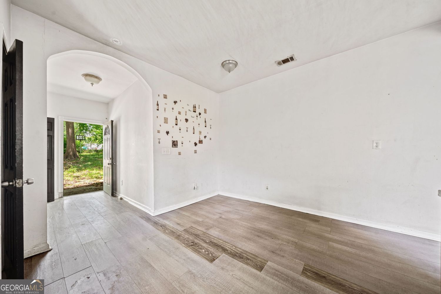 Atlanta, Georgia 30314, United States, 3 Bedrooms Bedrooms, ,2 BathroomsBathrooms,Residential,Active,123687