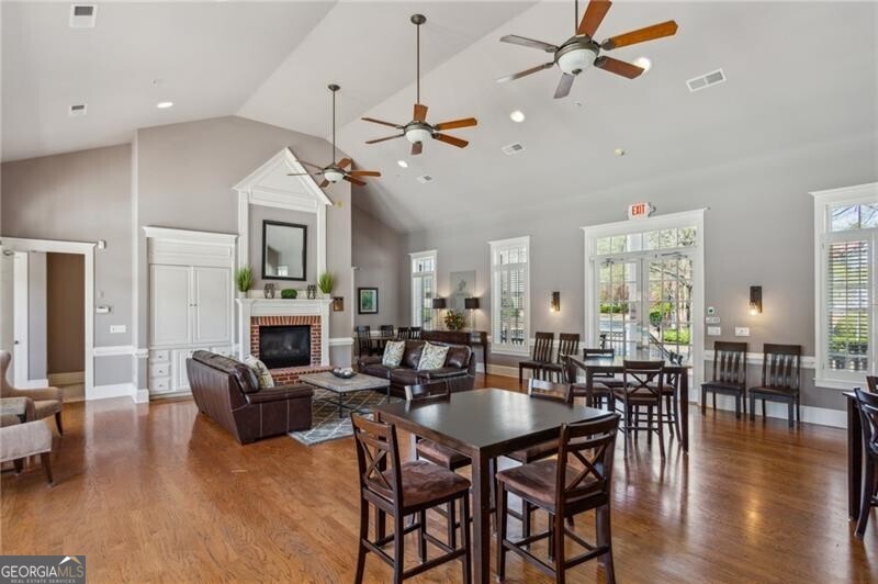 Academy Park - Residential