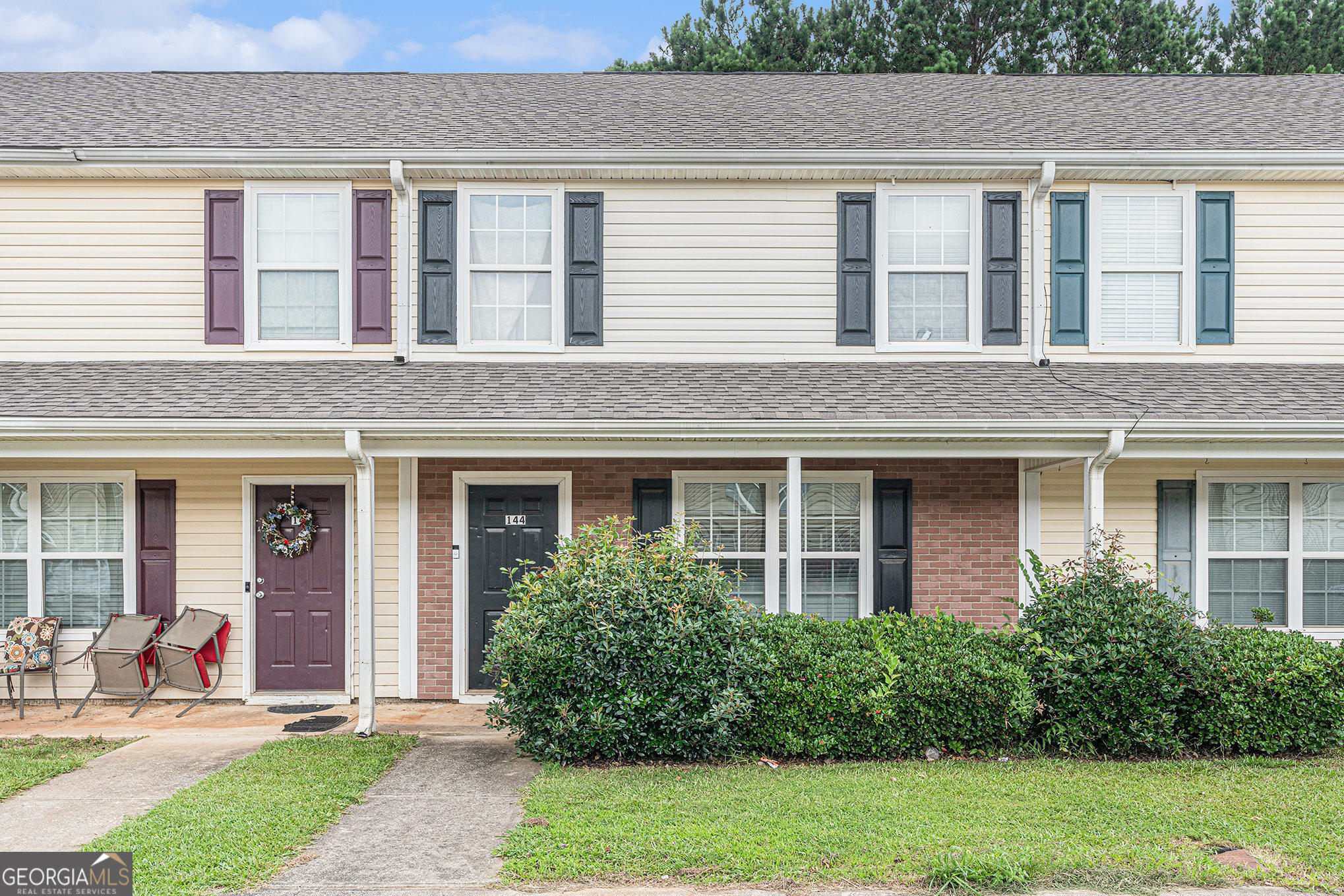 Welcome to this inviting townhouse in the heart of Jackson, Georgia! Beautifully maintained and full of charm, this 2-story home offers 3 spacious bedrooms and 2.5 bathrooms across comfortable living space. The open-concept design features soaring ceilings and an abundance of natural light, creating a bright and welcoming atmosphere throughout. The eat-in kitchen is ideal for everyday meals or hosting guests, while the dedicated laundry room adds extra convenience and storage. Step outside to a private, tree-lined backyard complete with a large patio-perfect for relaxing or entertaining year-round. Tucked away in the desirable Viewpoint Villas neighborhood, this home offers peaceful living just minutes from downtown Jackson. Explore local boutiques, restaurants, theaters, and charming mom-and-pop shops, all just a short drive away. Don't miss your chance to own this cozy retreat in one of Jackson's most sought-after communities. Schedule your private showing today!