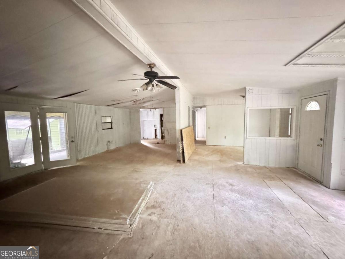 185 Refuge Valley RD