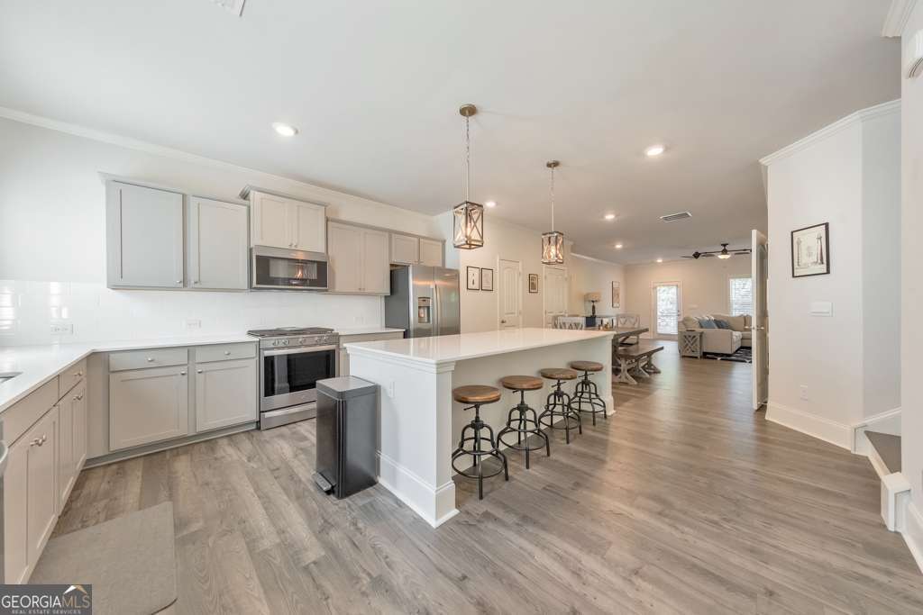 201 Vista LN