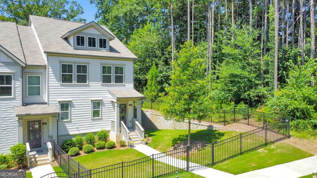 Towne Lake Hills - Residential