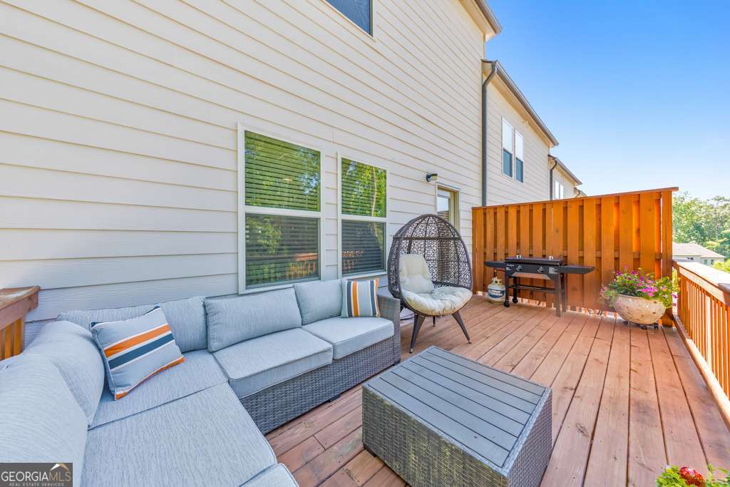 Towne Lake Hills - Residential